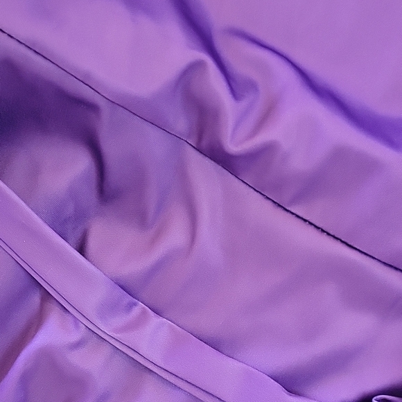 Multicolored midi dress with asymmetrical art and long cuffed sleeves - Picture 5 of 10